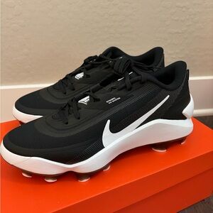 NWT Men’s Nike Diamond Showcase Baseball Cleats
